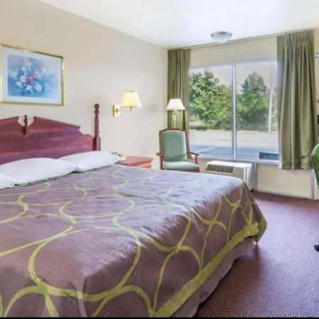 Ashland Studio Inn Richmond North Near Kings Dominion -Listing Partner Exterior photo